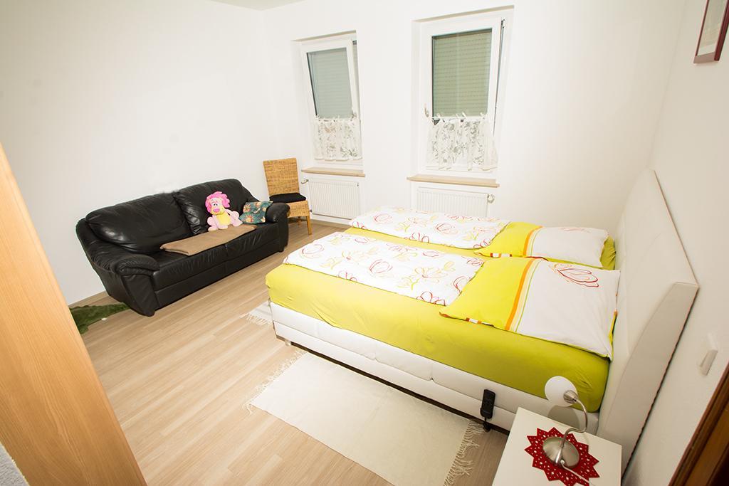 Apartments Andrea Kiel Zirndorf Bagian luar foto